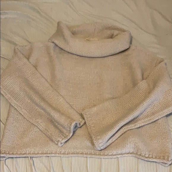 Universal Thread Sweaters - NWT turtleneck sweater